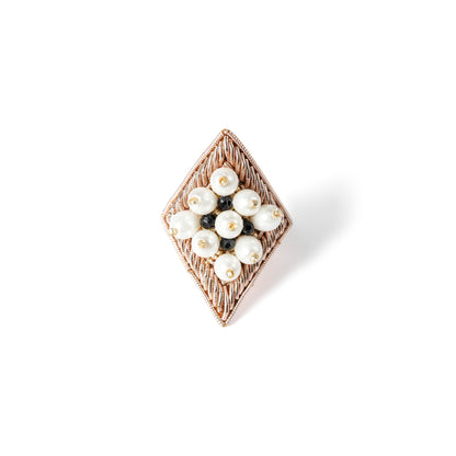 PEARL CRYSTAL DIAMOND RING
