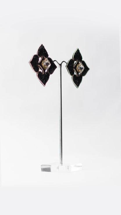 Macro Spade Stud Earrings