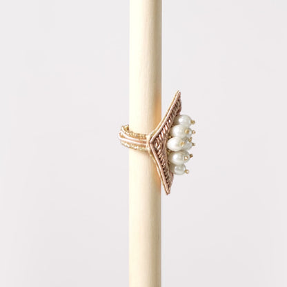 PEARL CRYSTAL DIAMOND RING